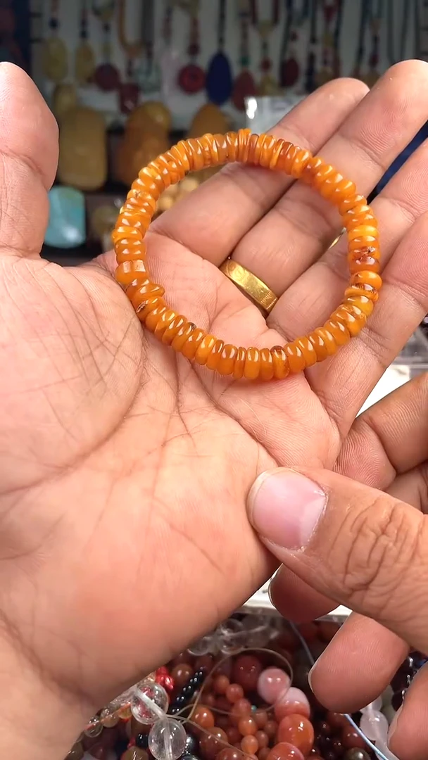 【闪购商品】琥珀裸石未镶嵌(一物一件)137459