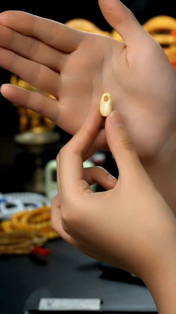 【闪购商品】凤眼菩提吊坠46藏传原生态藏传饰品.