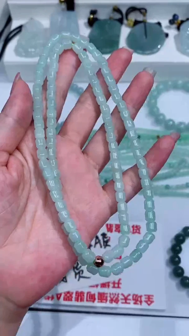 翡翠未镶嵌颈饰珠链