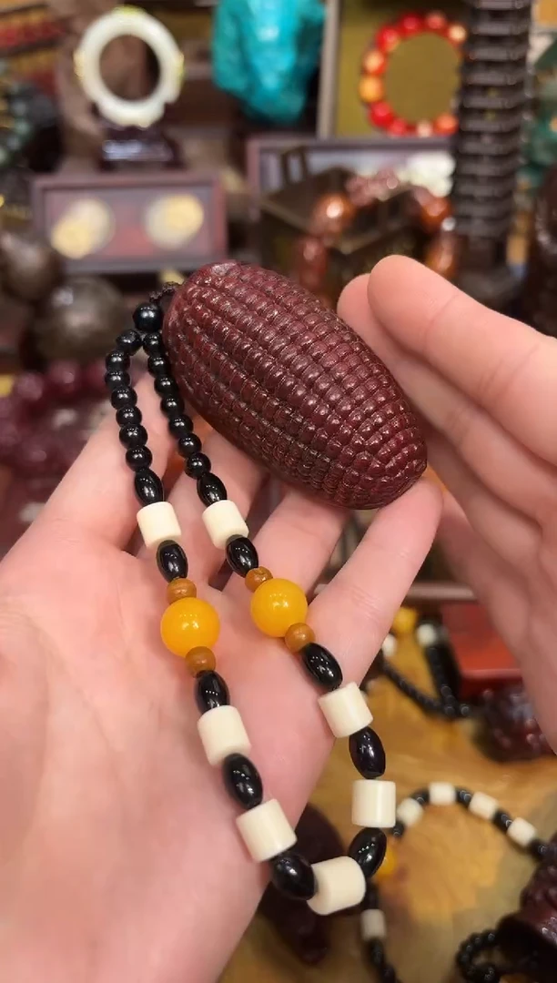 檀香紫檀（小叶紫檀）2凯凯凯凯凯凯凯凯