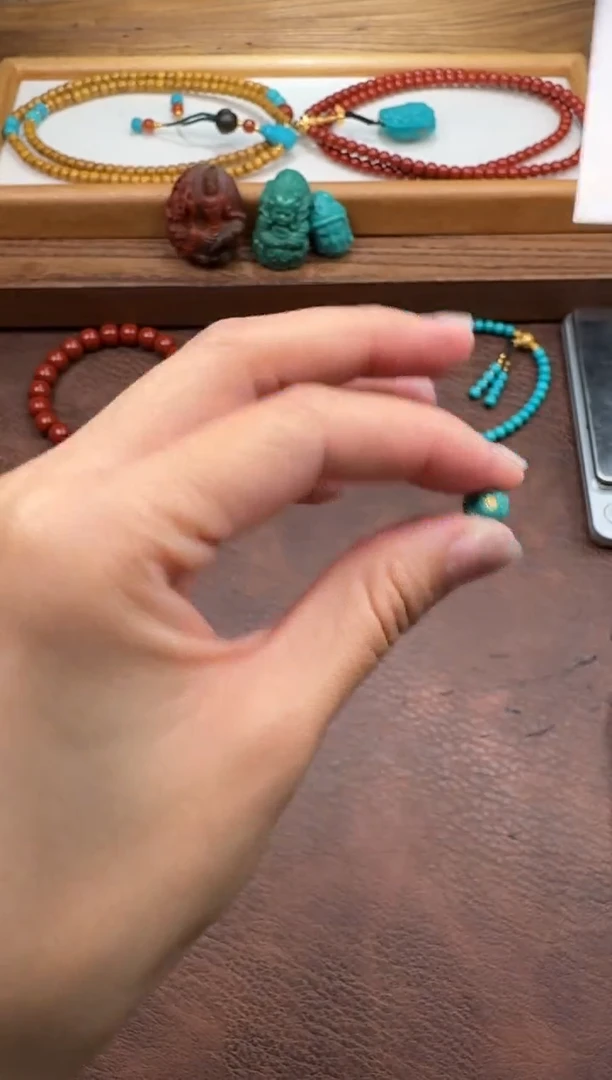 18K金镶嵌配饰配饰南红玛瑙困**~手串手串