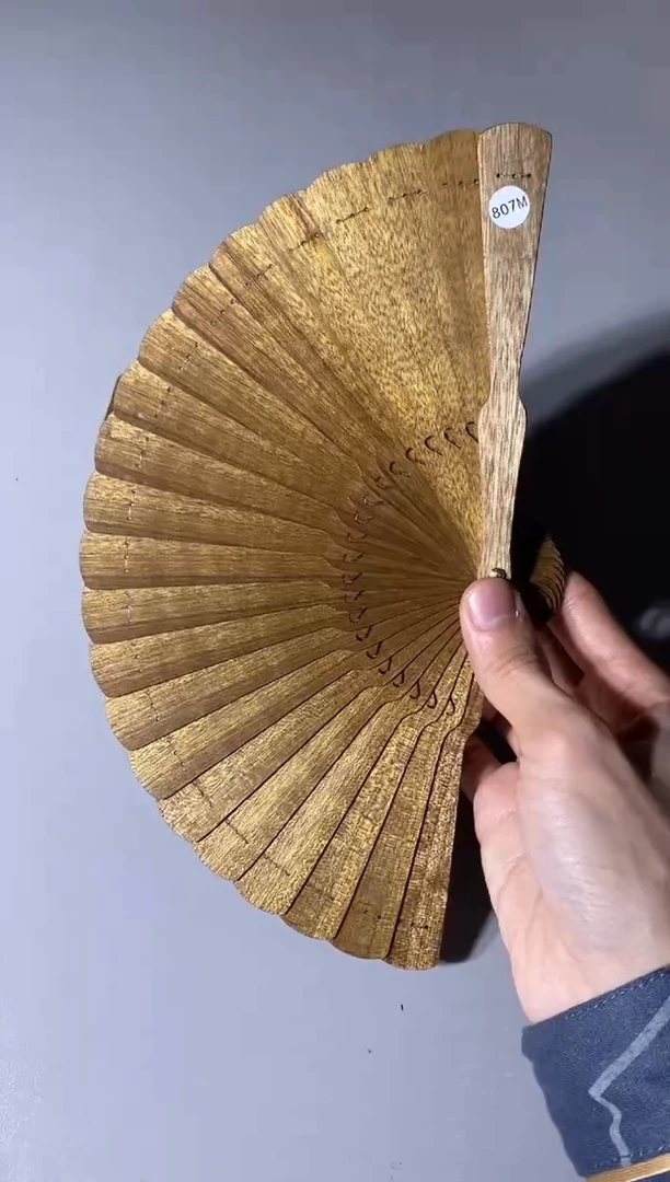 【闪购商品】金丝楠807号15cm金丝楠木小叶桢楠扇子