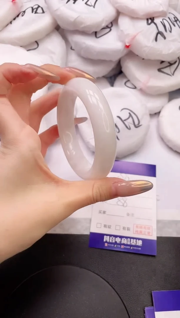 【闪购商品】和田玉手镯未镶嵌11K292-58