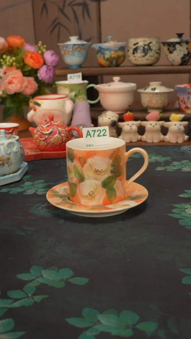 是泥吖  山茶花咖啡杯套组722