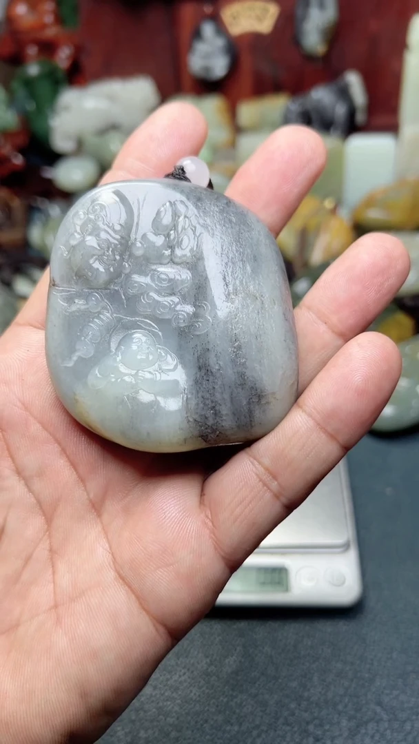 和田玉未镶嵌把件-