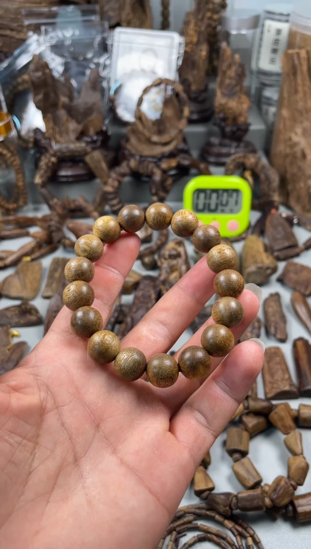 沉香碎屑沉香 柬埔寨 沉香  柬埔寨 沉香