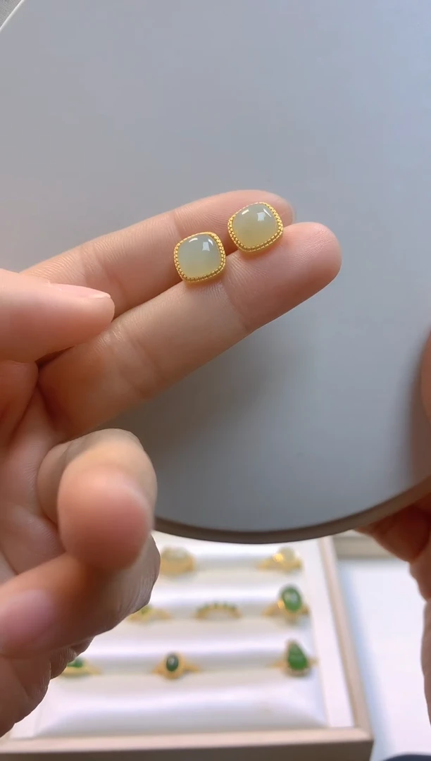 【闪购商品】和田玉耳钉银S925镀金镶嵌方形耳钉