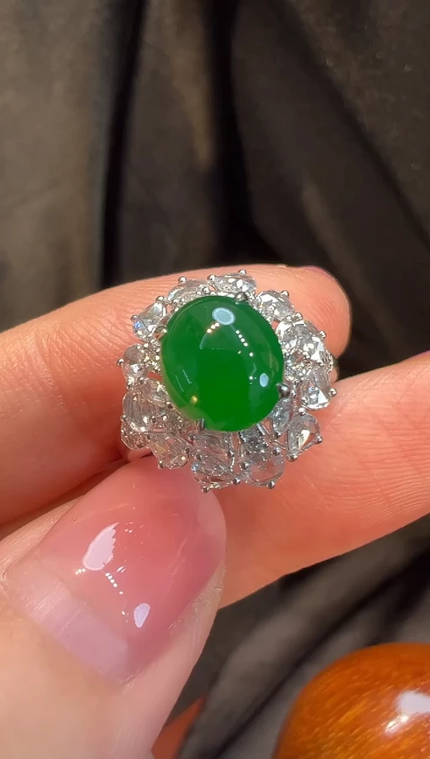 18K金镶嵌戒指翡翠L6