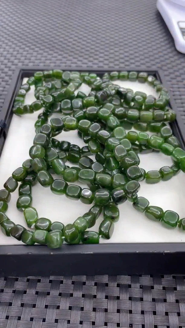 手串未镶嵌和田玉（多样性发一件）PP56