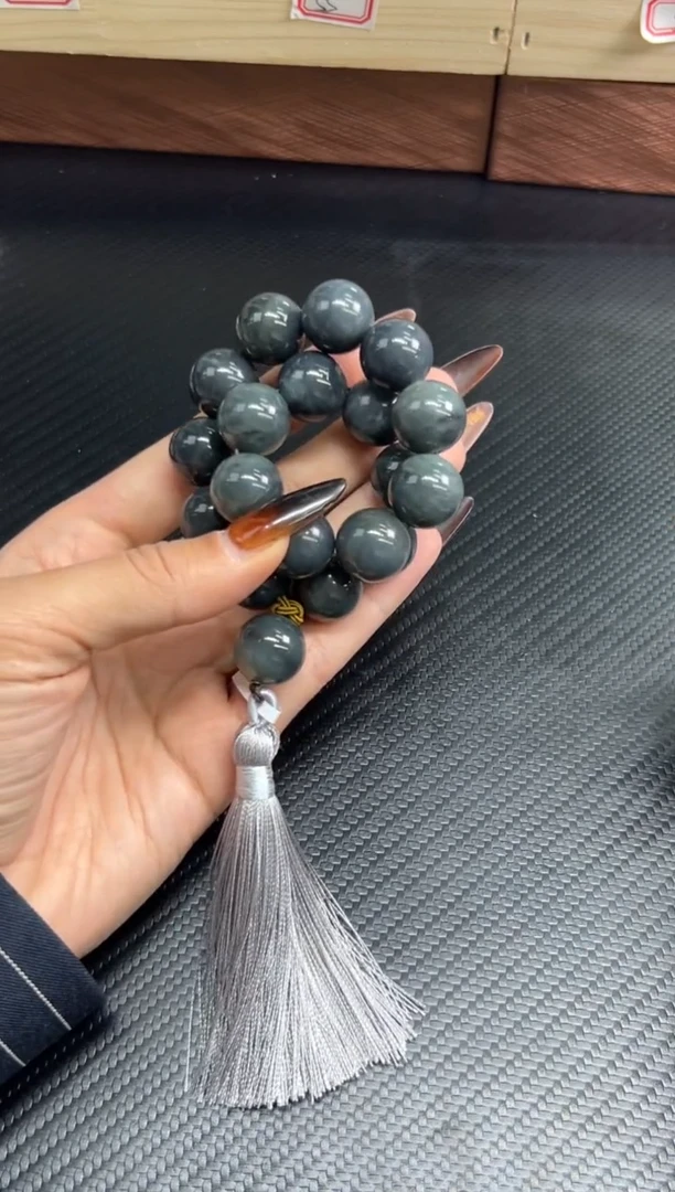 未镶嵌手串和田玉若羌微色差手持卡16Q