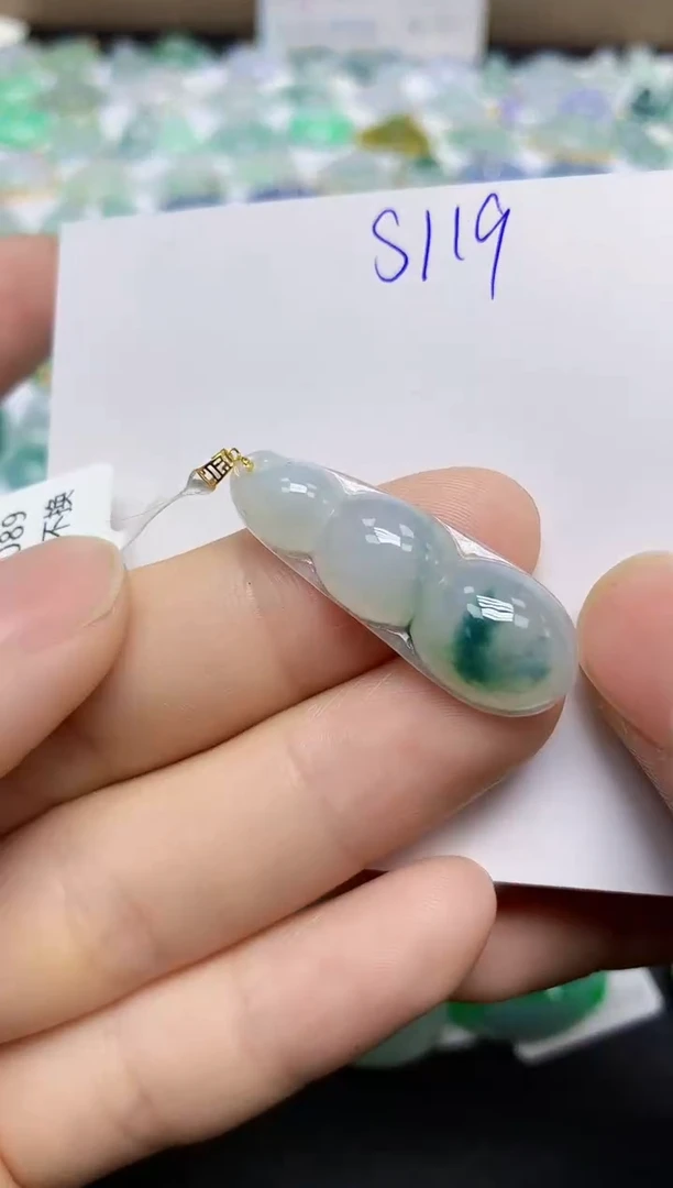 颈饰18K金镶嵌翡翠天然缅甸翡翠A货翡翠百元以上9元证书费自理