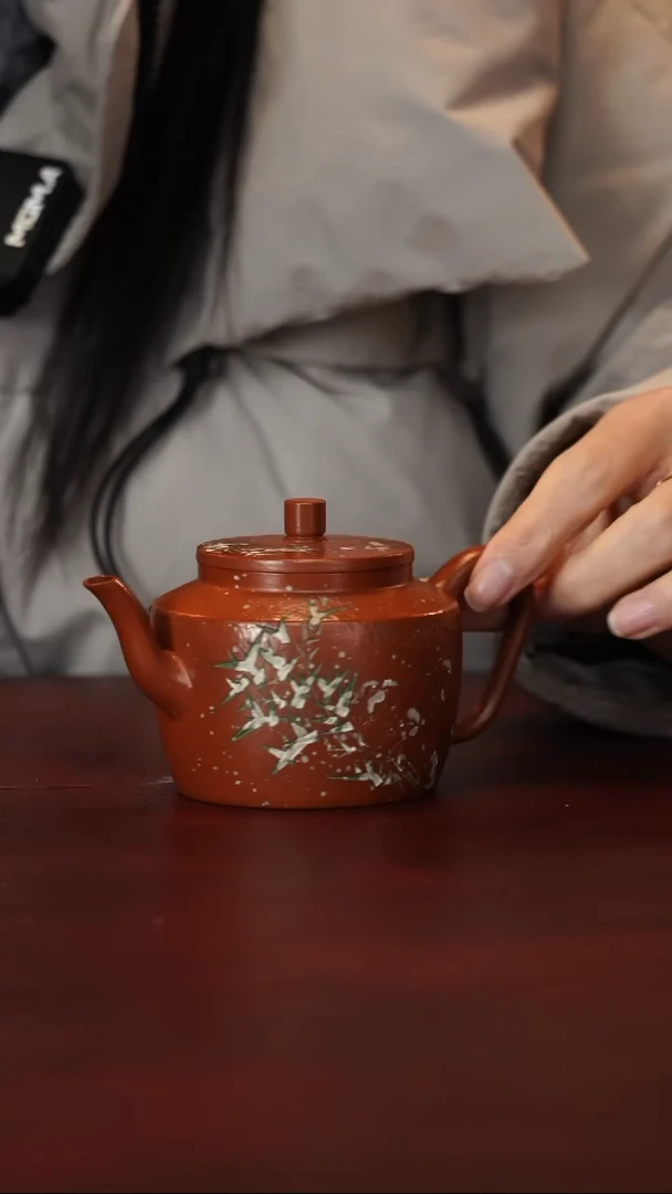 茶壶紫砂原矿高端紫砂折肩宫灯