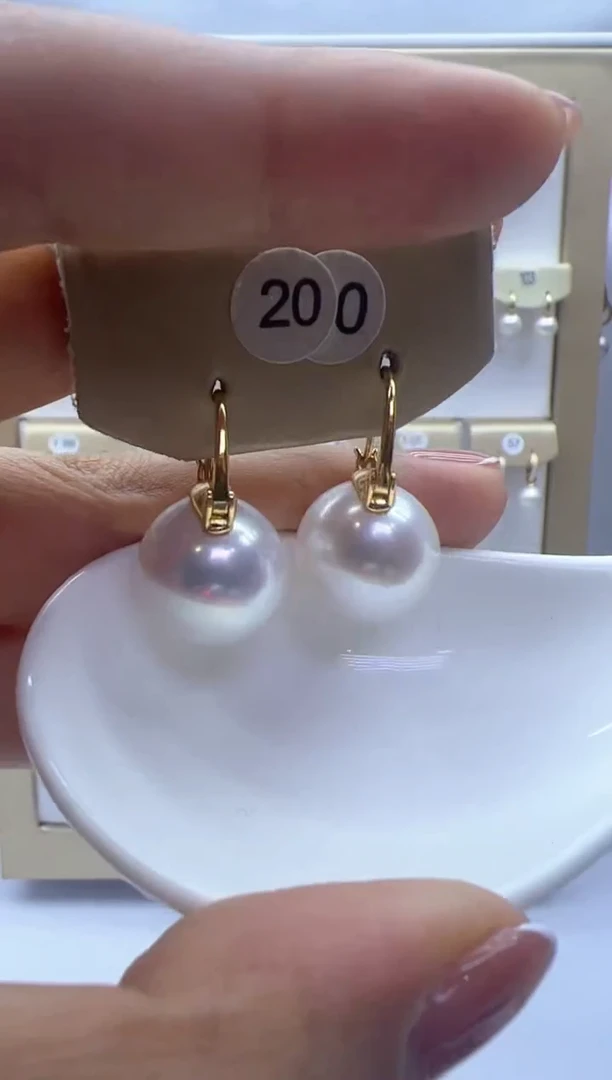 【闪购商品】淡水珍珠耳饰银S925镶嵌200