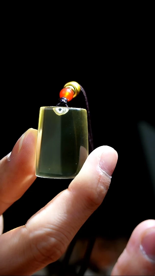 吊坠(赠链)未镶嵌水晶水晶