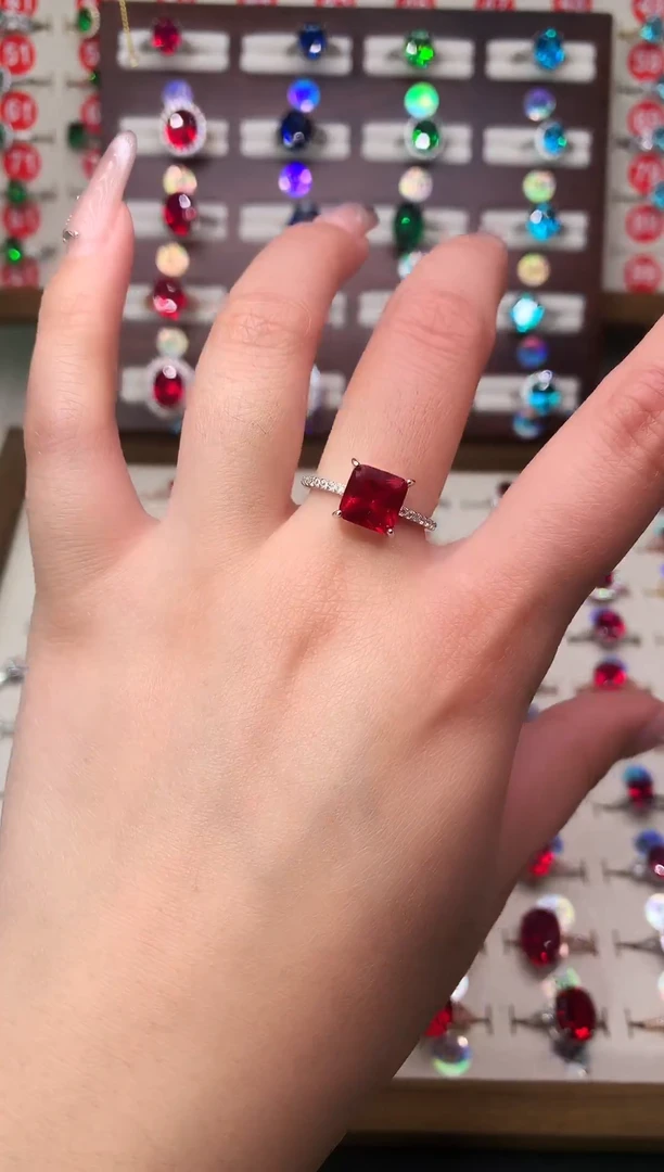 银S925镶嵌戒指红宝石方8*8 酒红 银托