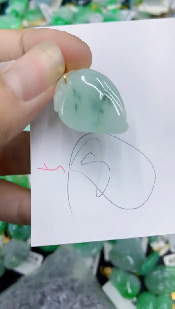 翡翠未镶嵌颈饰1111111111