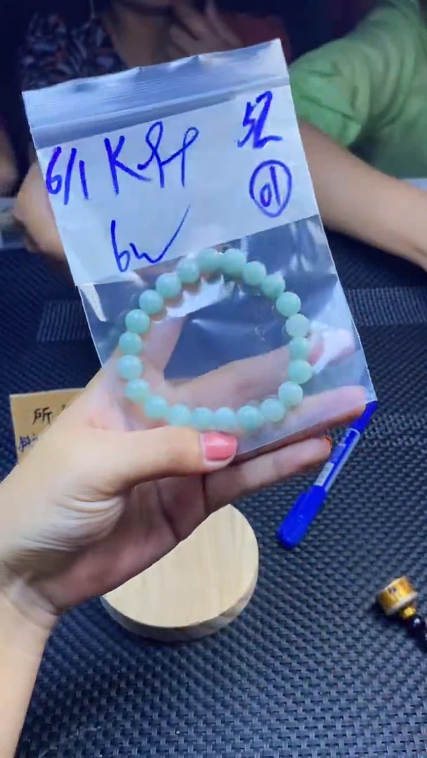 定制翡翠未镶嵌天然缅甸A货翡翠，多样性发货只发其一