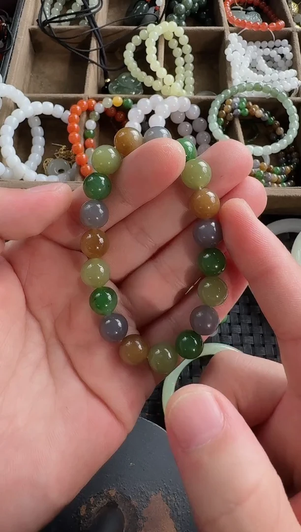 和田玉未镶嵌颈饰10mm多宝手串