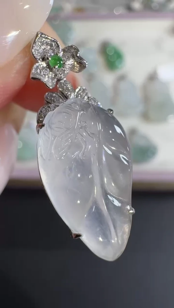 吊坠(不含链)18K金镶嵌翡翠【源头工厂】钻石镶嵌
