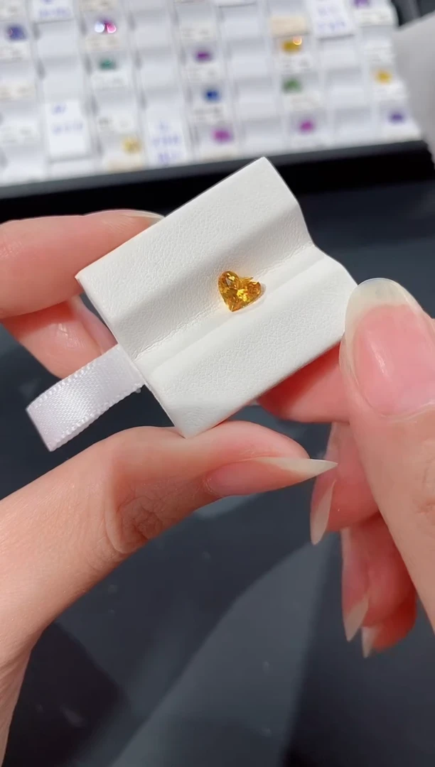 彩色蓝宝石裸石未镶嵌1.03ct H7408 CG/S