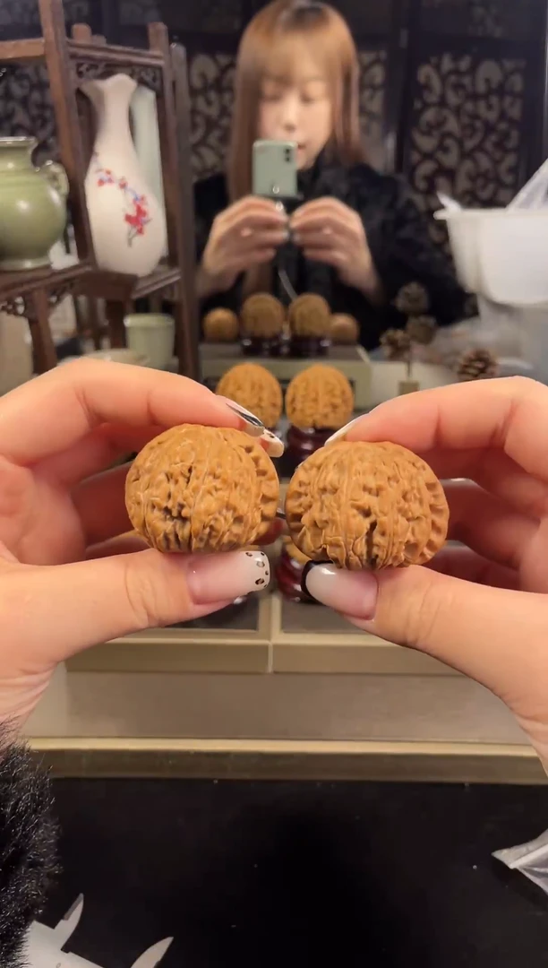 【闪购商品】文玩核桃把件白狮子42尺-10