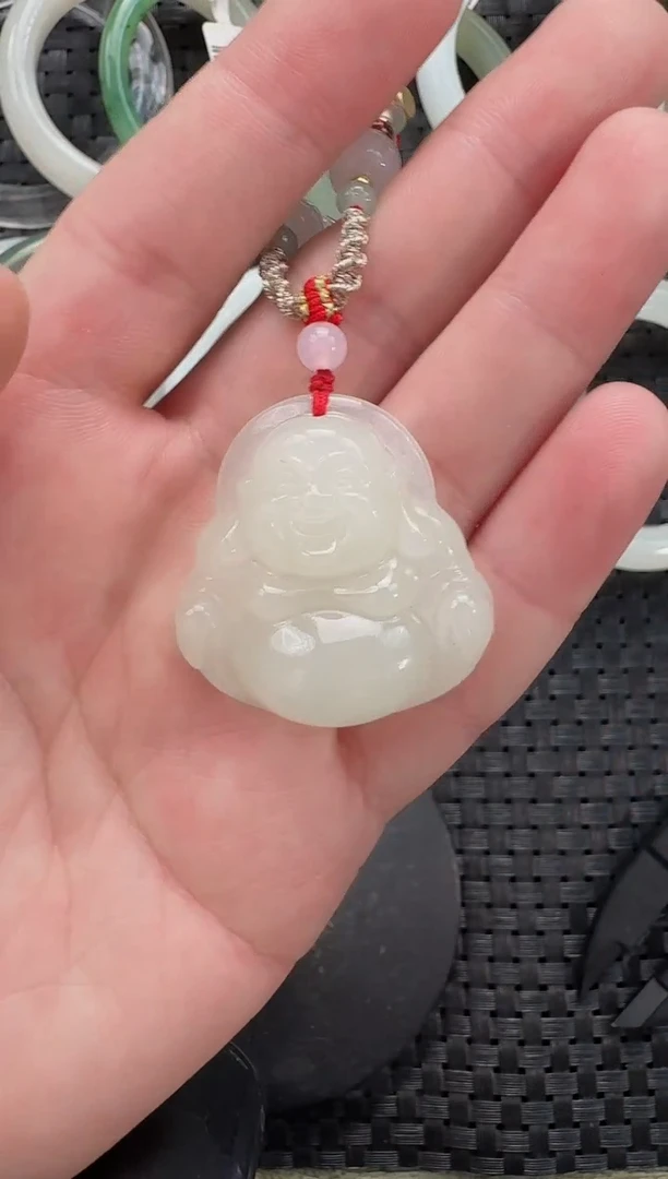 颈饰未镶嵌和田玉佛公