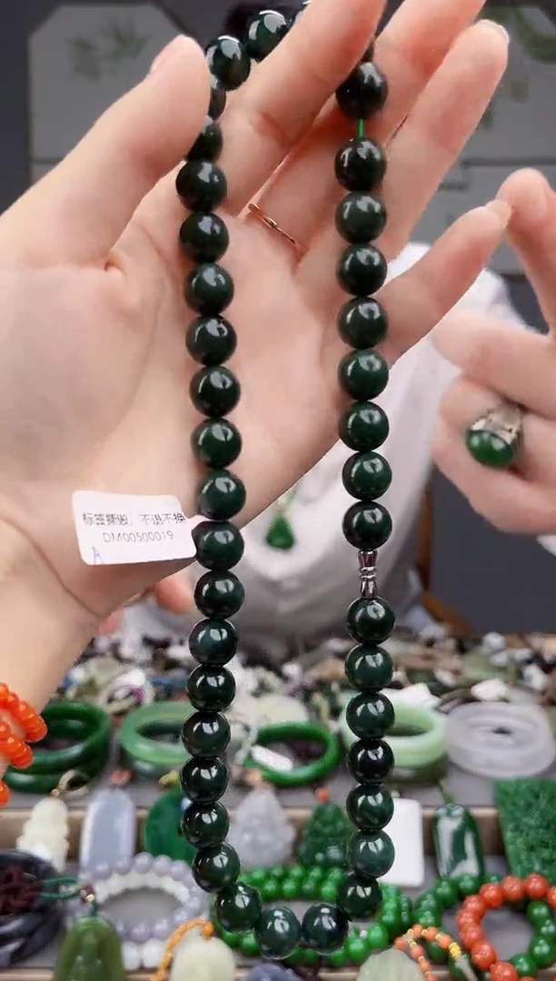 颈饰未镶嵌和田玉多样性发货拍一发一