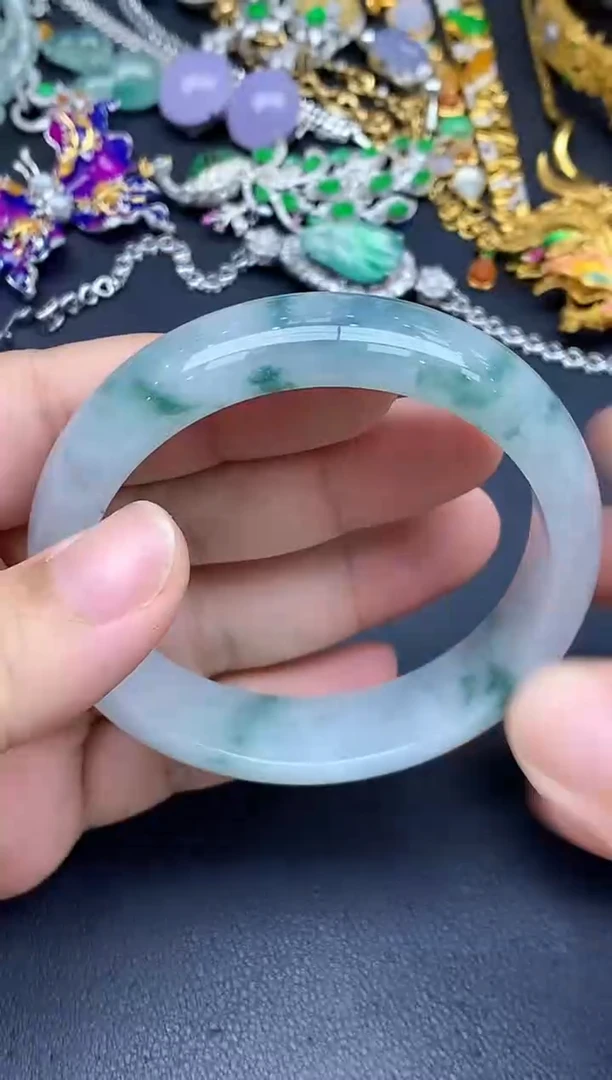 未镶嵌手镯翡翠509-春日珠宝