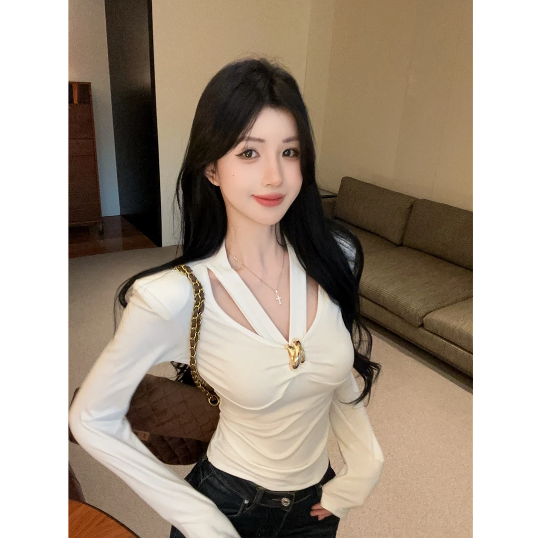 纯欲辣妹时尚气质V领长袖T恤女2025年秋季新款修身显瘦小众上衣潮