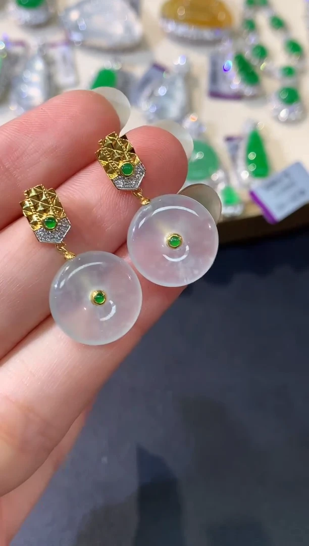 18K金镶嵌翡翠耳饰A113|8800