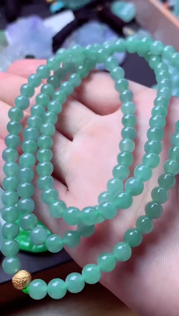 翡翠未镶嵌颈饰多样性发货 发其一 天然翡翠