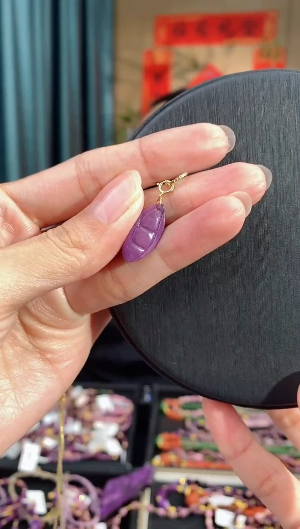【闪购商品】苏纪石（舒俱来）吊坠(不含链)18K金镶嵌113