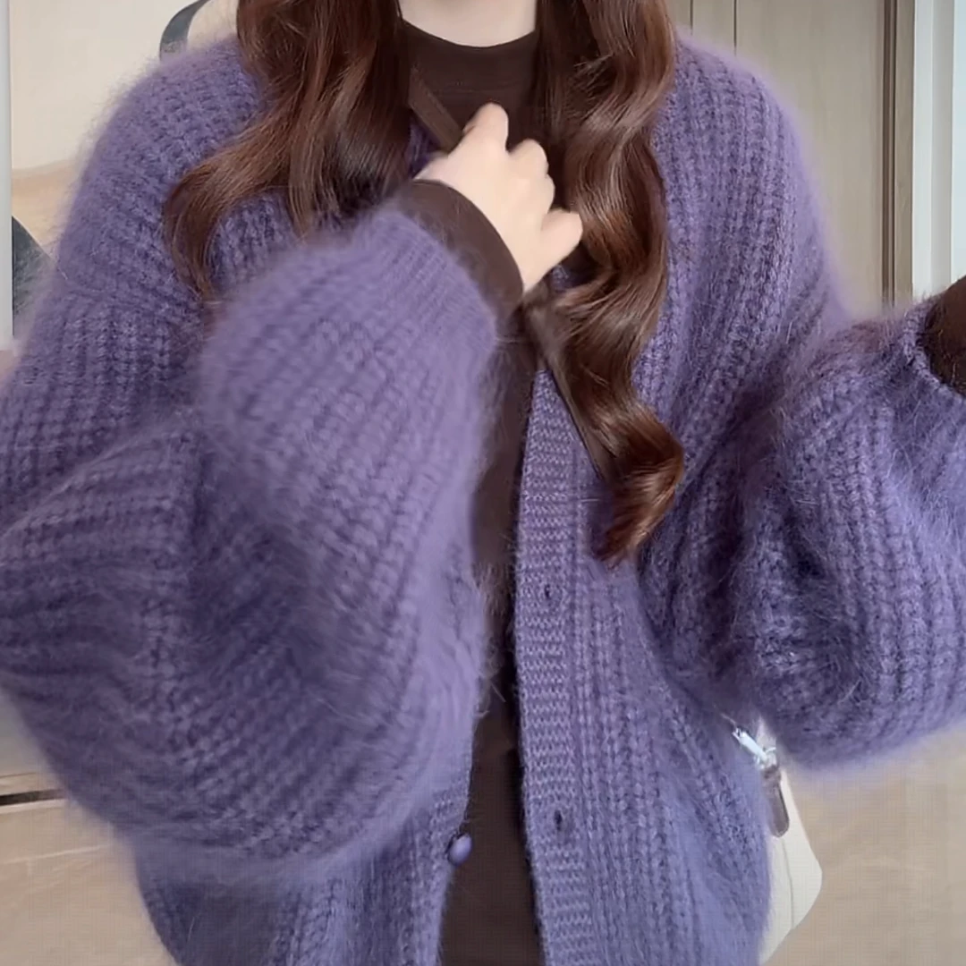 法式温柔系圆领软糯紫色针织毛衣外套女2025新款秋冬宽松洋气开衫