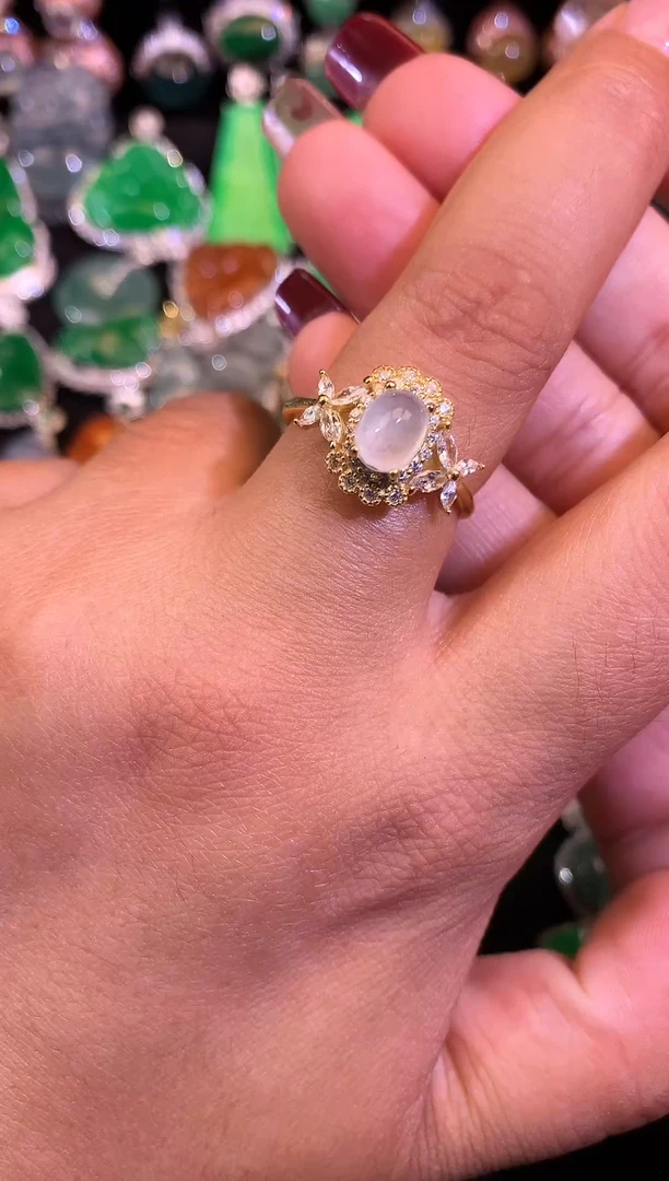 【闪购商品】翡翠戒指银S925镶嵌缅甸天然翡翠a货