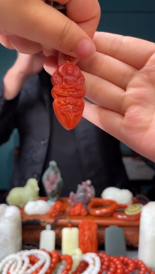 【闪购商品】南红玛瑙颈饰未镶嵌吊坠