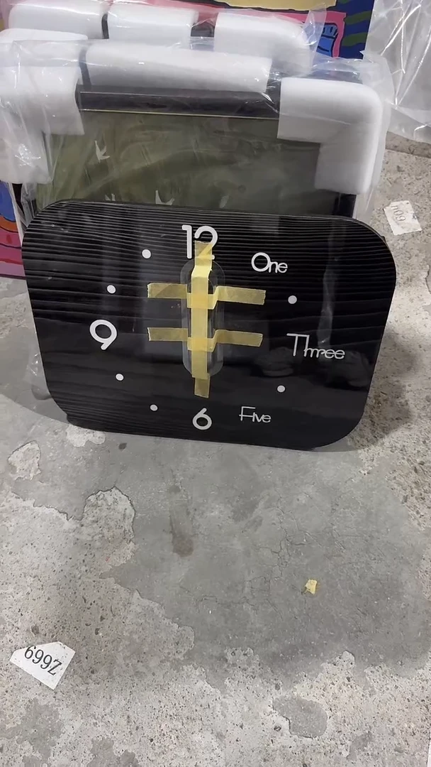 竖款仓库清货  默认瑕疵