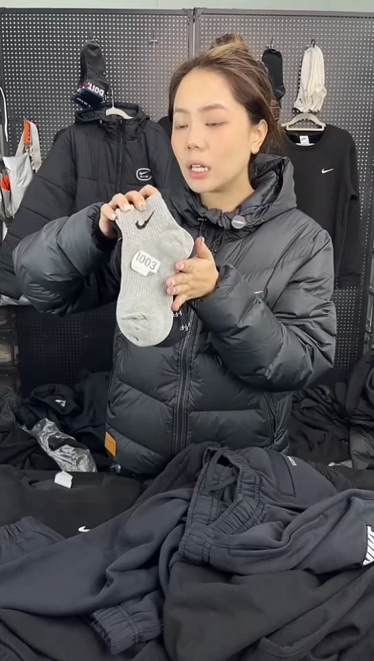 003编码 正品剪标款 不喜勿拍 直播间过款