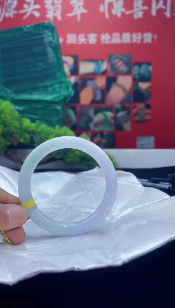 翡翠手镯未镶嵌手镯14