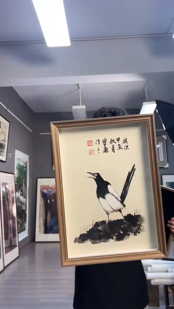 【闪购商品】国画10号曾康老师绘画摆台带礼盒