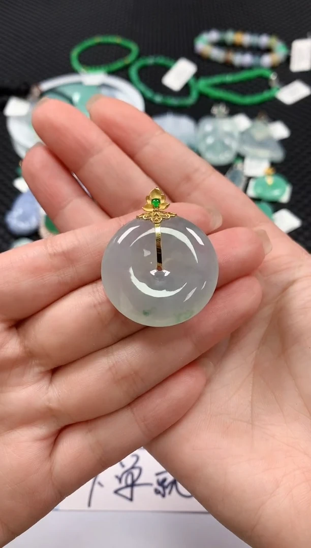 颈饰18K金镶嵌翡翠117