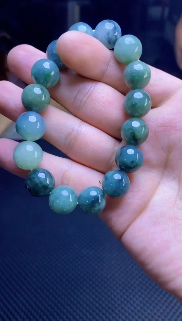 定制翡翠未镶嵌天然缅甸A货翡翠，多样性发货，拍一发一