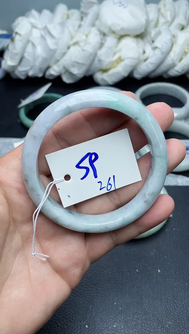 翡翠手镯未镶嵌261