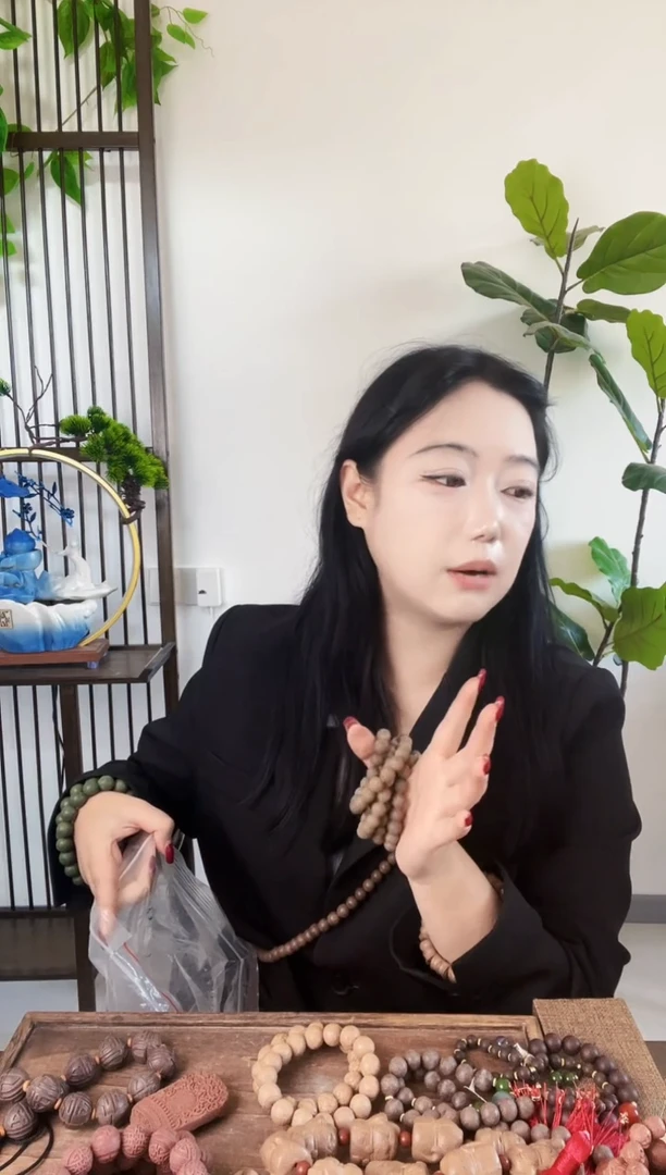 泥塑【古龙涎手串】古法合香