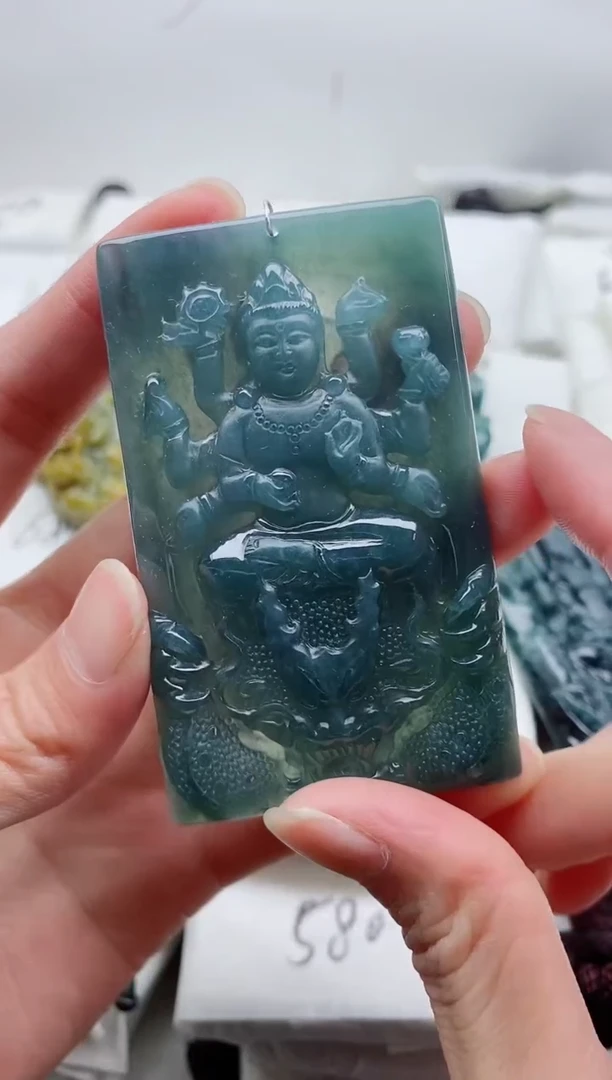 颈饰未镶嵌翡翠8