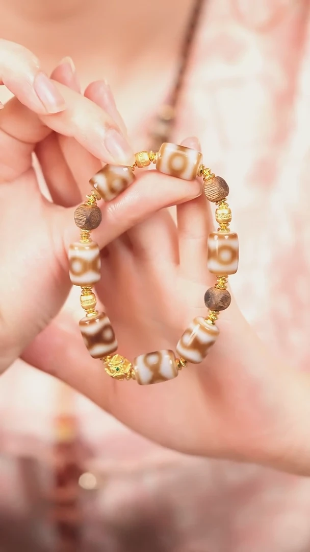 玛瑙/玉髓（覆膜）颈饰未镶嵌传世珠宝-多样性发其一