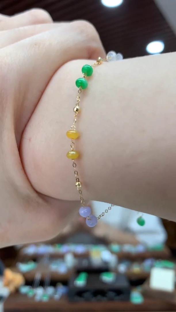 18K金镶嵌手链翡翠手链