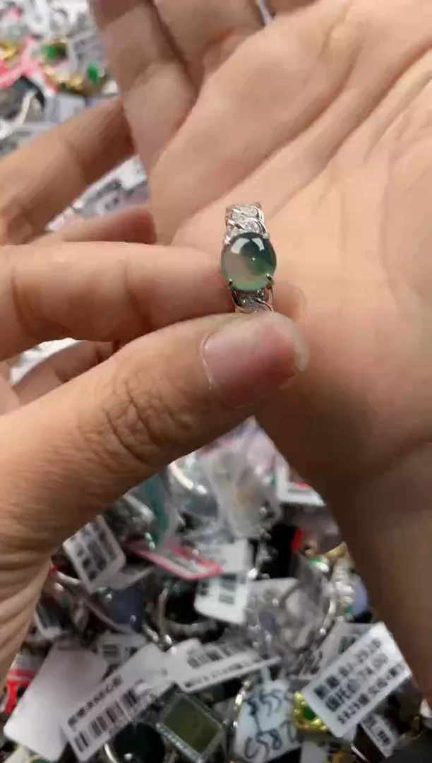银S925镶嵌戒指翡翠666    3