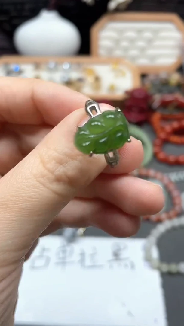 未镶嵌戒指和田玉（碧玉）多样性发货拍一发一