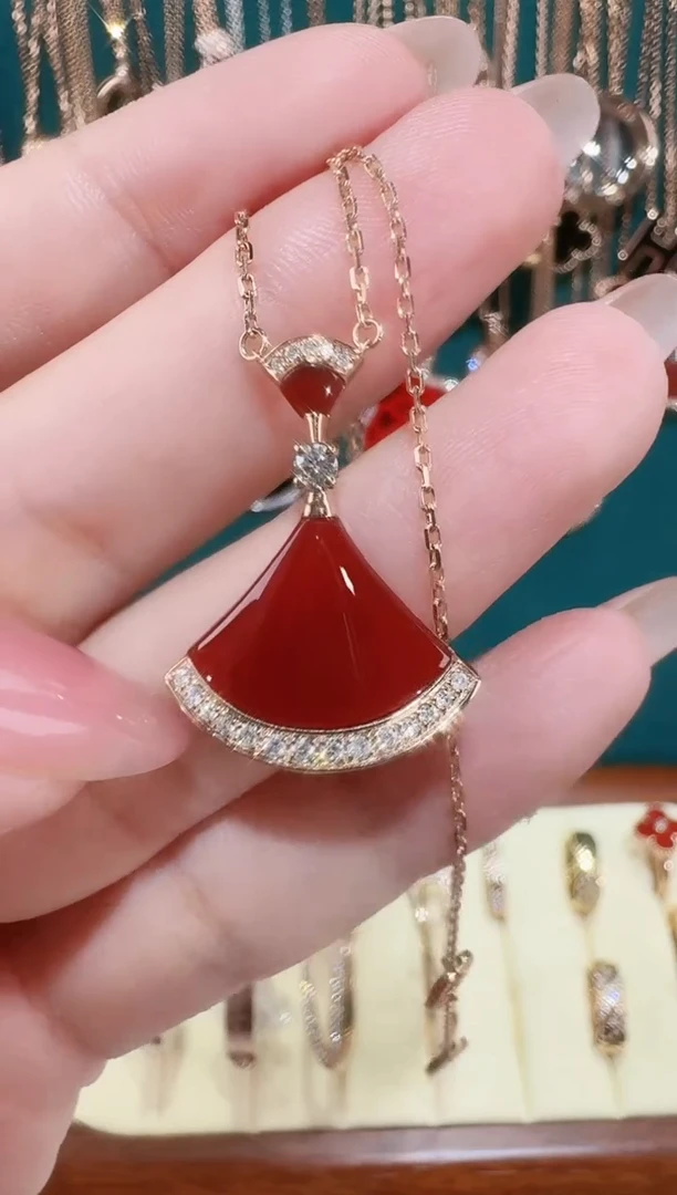 【闪购商品】钻石套链18K金镶嵌裙子套链