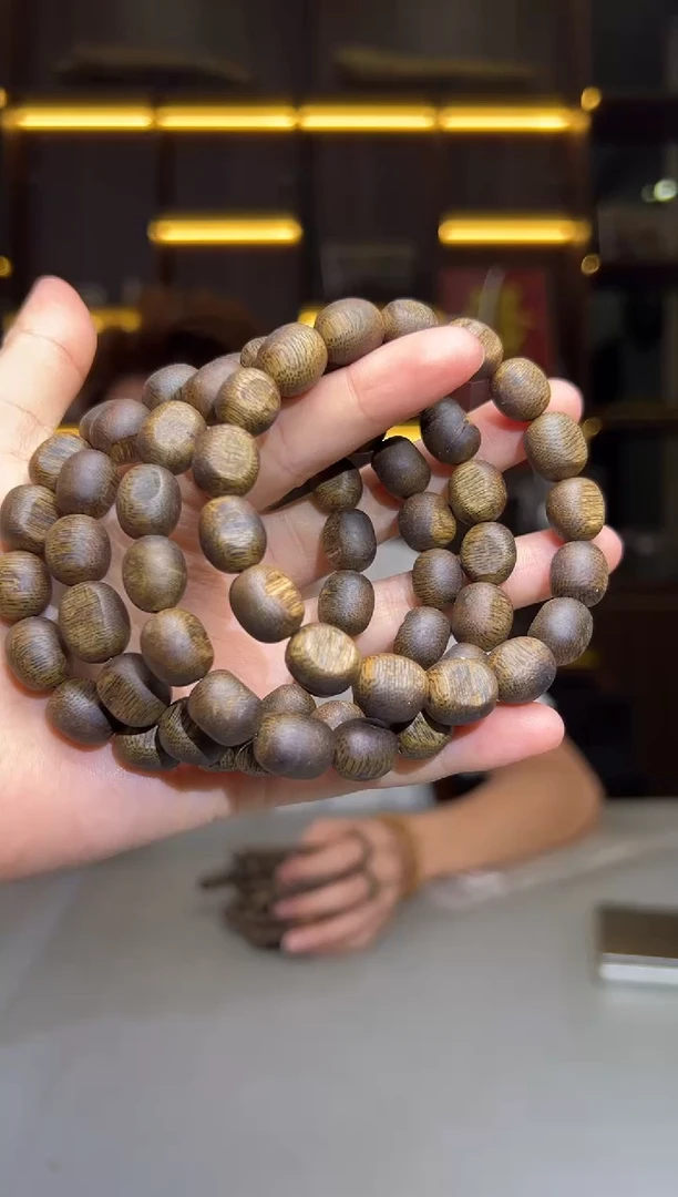 沉香碎屑沉香758号留疤1.0单圈配碎屑香粉多样性发一9